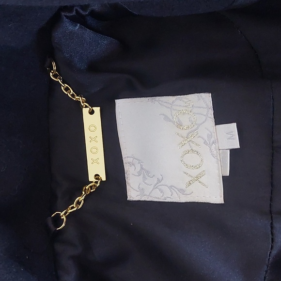 XOXO Gothic Coat - Picture 6 of 7